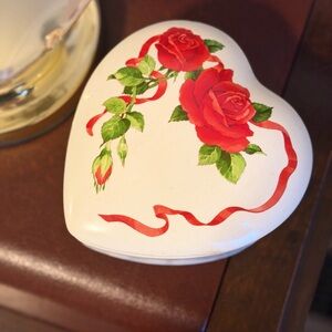 Vintage Heart-Shaped Dish with Red Rose Design
